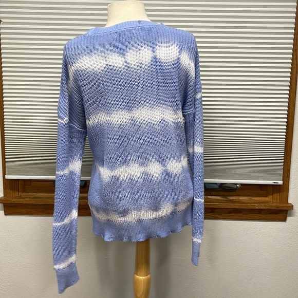 Maurices NWT Blue Tie Dye Destructed Pullover Sweater Size Small - Picture 7 of 13